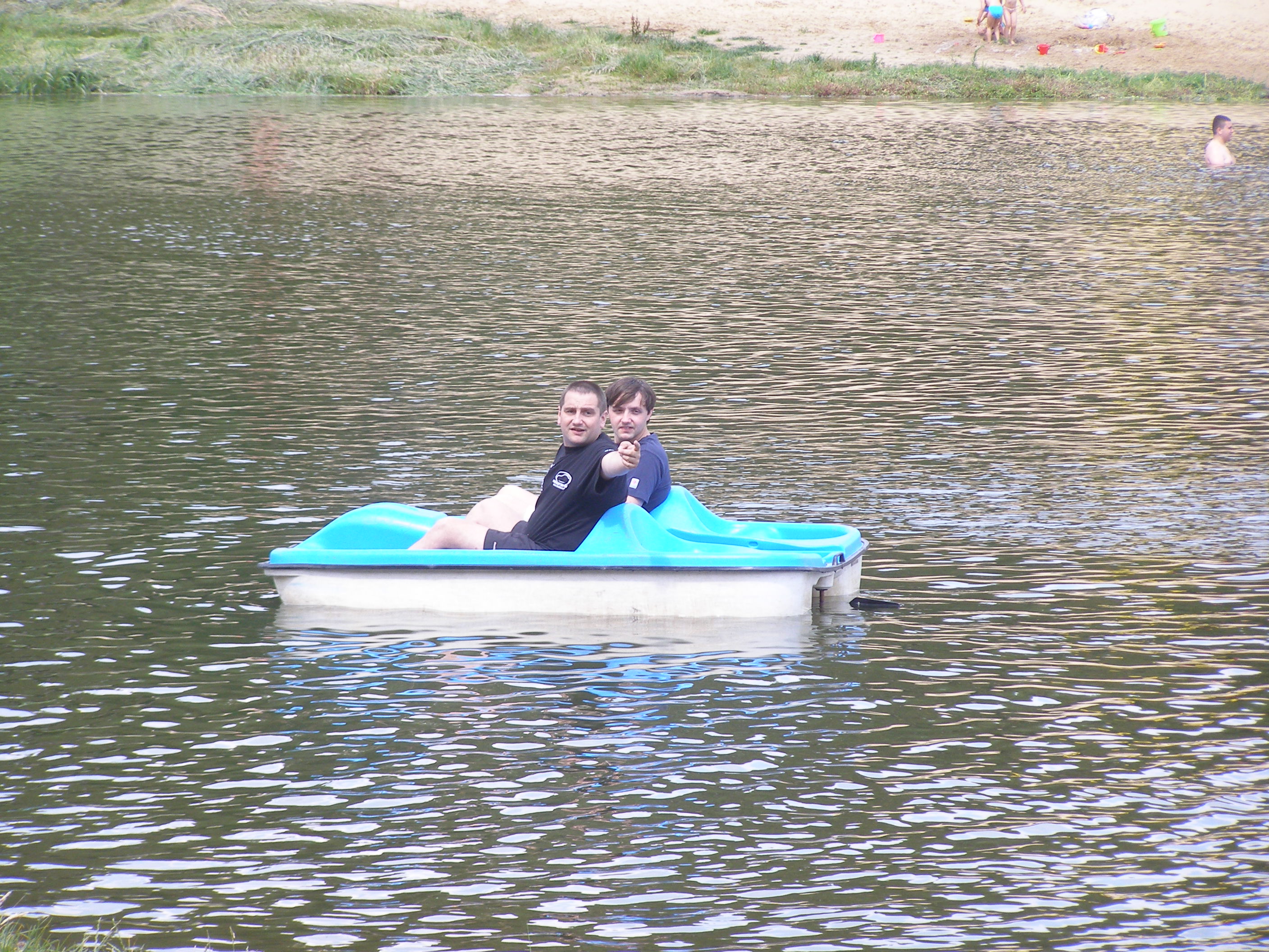 Wycieczka nad jezioro i wodowanie Uriela