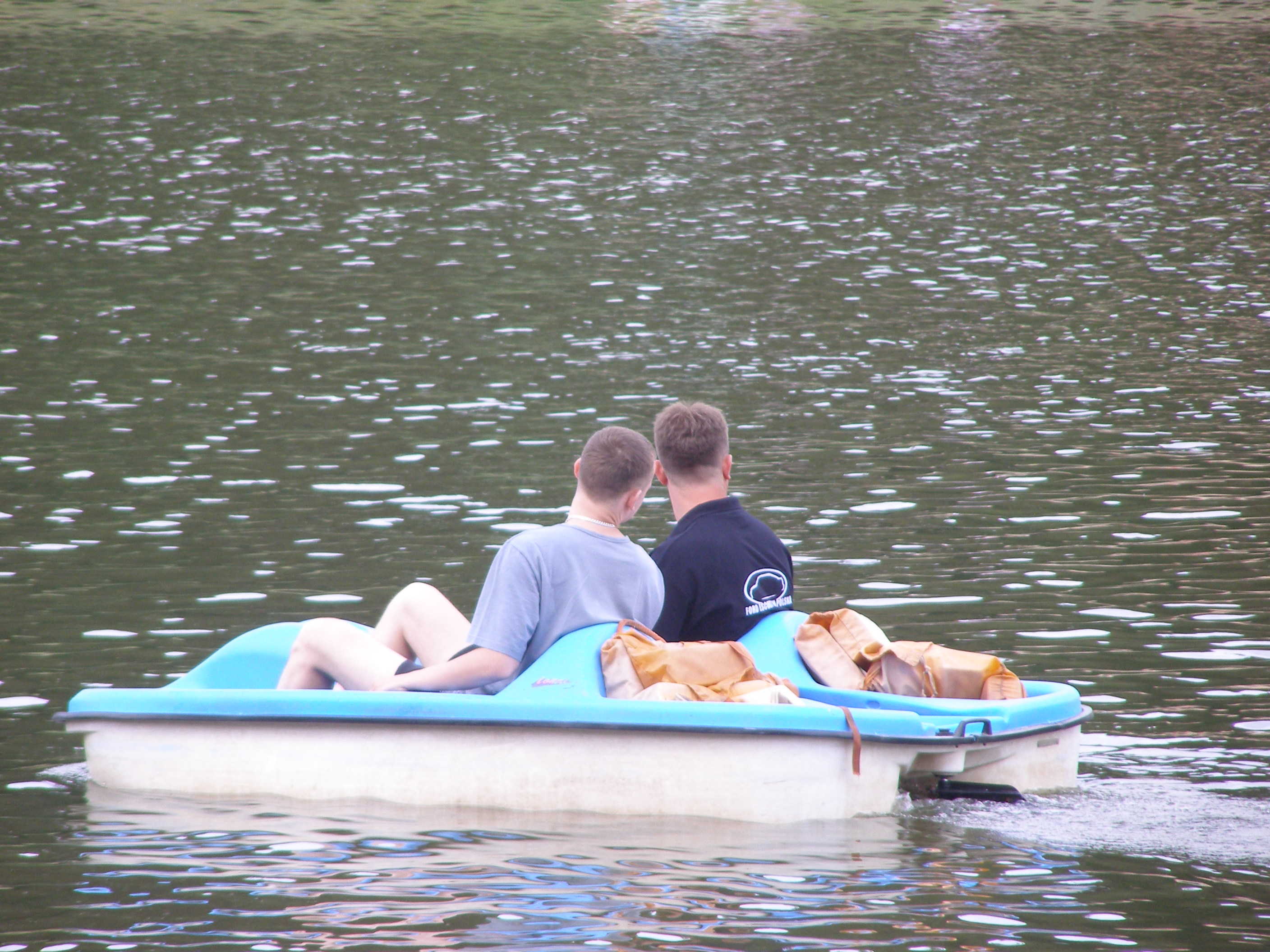 Wycieczka nad jezioro i wodowanie Uriela