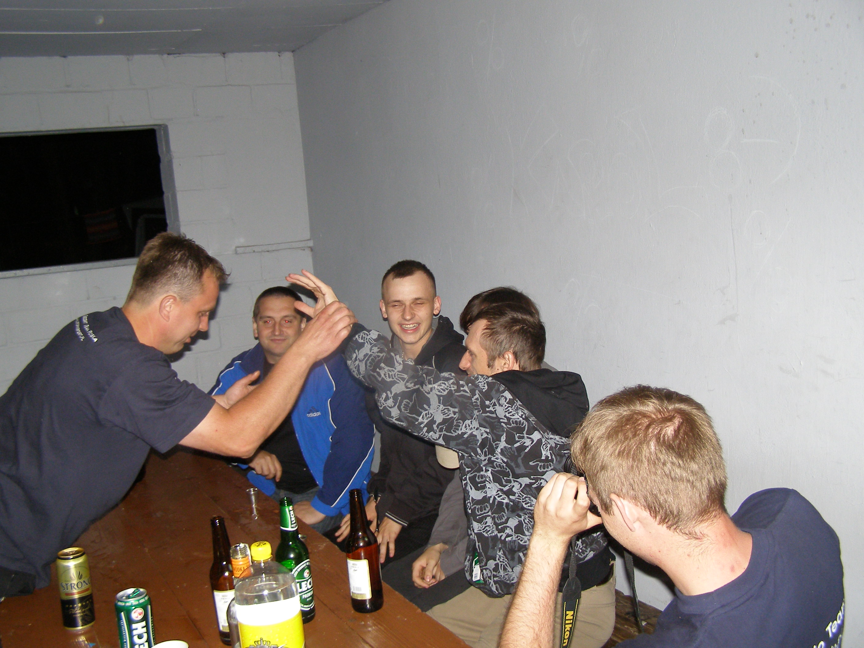 Imprezka na środku ośrodka.