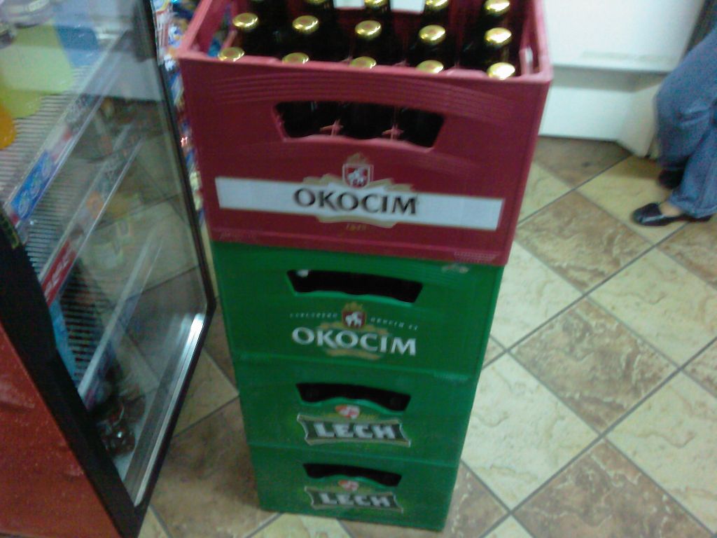 zaopatrzenie na zlot w Kobylej Górze.jpg