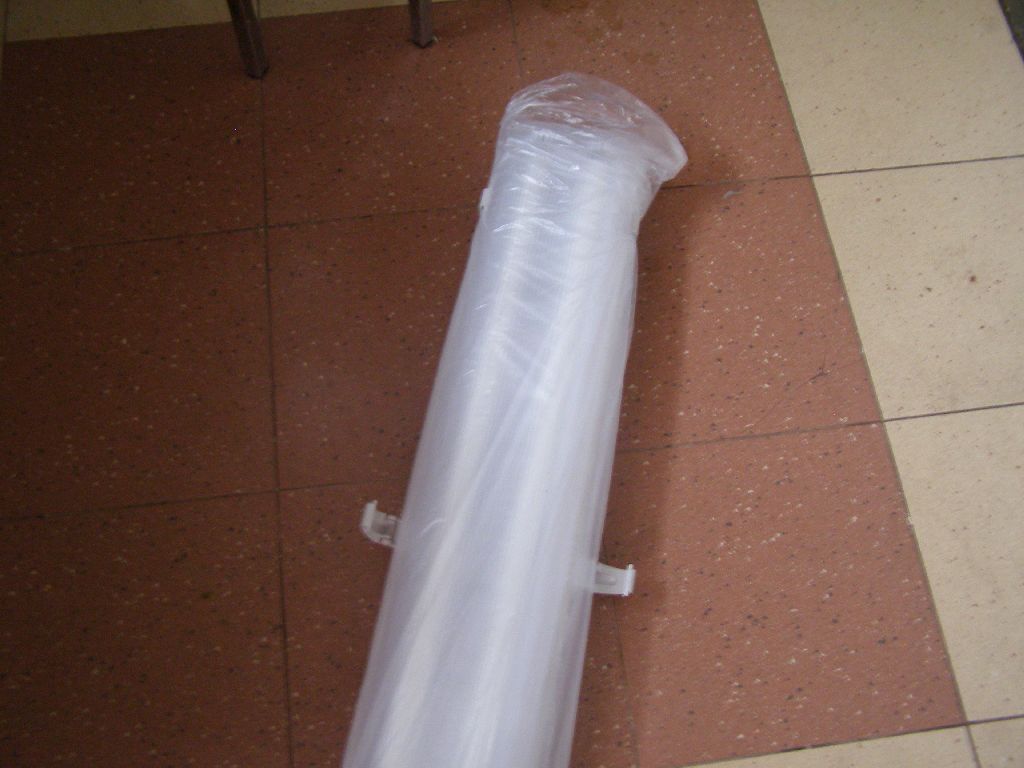 Oświetlenie główne będzie stanowić hermetyczna lampa jarzeniowa Kanlux serii MAH 2 x 36W