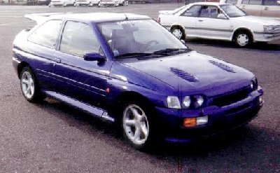 Ford_Escort_1995_00.jpg