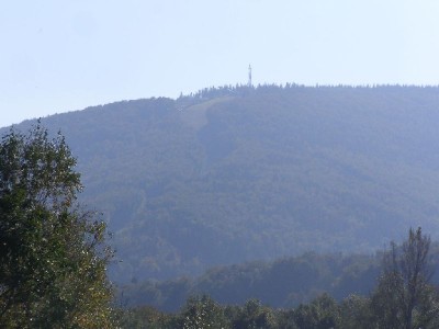 Trasa narciarska z czantorii. To jest oczywiście to miejsce bez drzew...