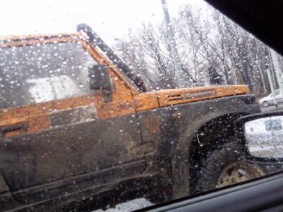 Monstrum skąpane w błocie