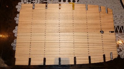 deskowanie dolnego pokładu działowego