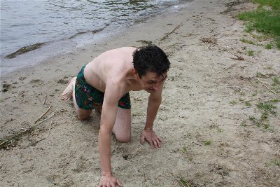 Potwór jeziorny Kris straszy dzieci!