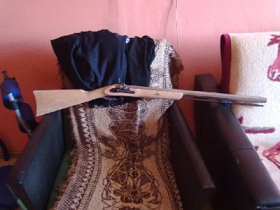 Jeszcze nie obrobiony,w stanie surowym tz,kit.