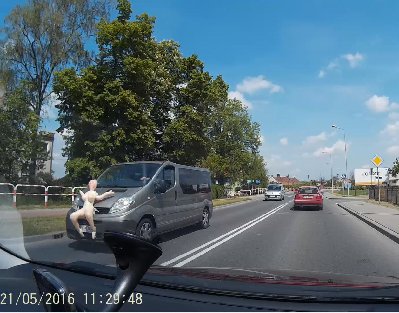 2016-05-24 09_23_59-2016_0521_112528_016.MOV - VLC media player.jpg