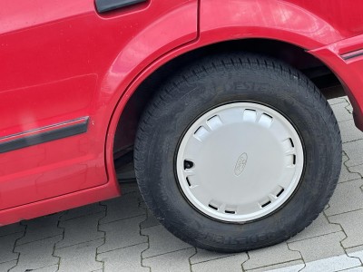 Ale smaczek stylizacyjny te kołpaki