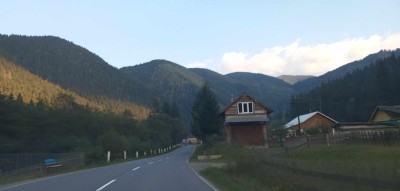 Malownicza droga niedaleko Worochty