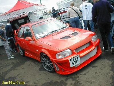 ford_escort_kitado.jpg