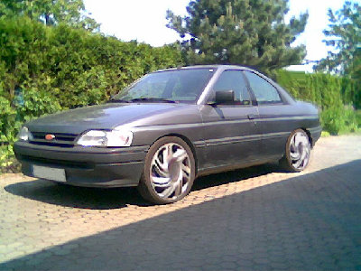moja pierwsza wprawka - orionik coupe :)